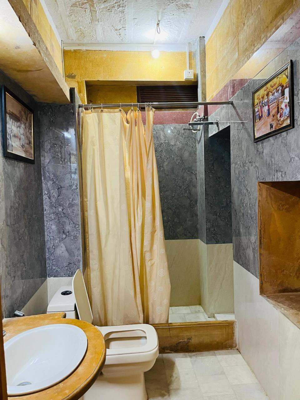 Hotel Oasis Haveli Jaisalmer (Adults Only) מראה חיצוני תמונה